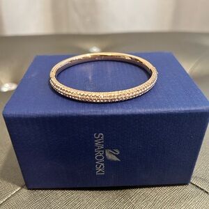 Swarovski Crystal Dextera bangle Size Small 5032845